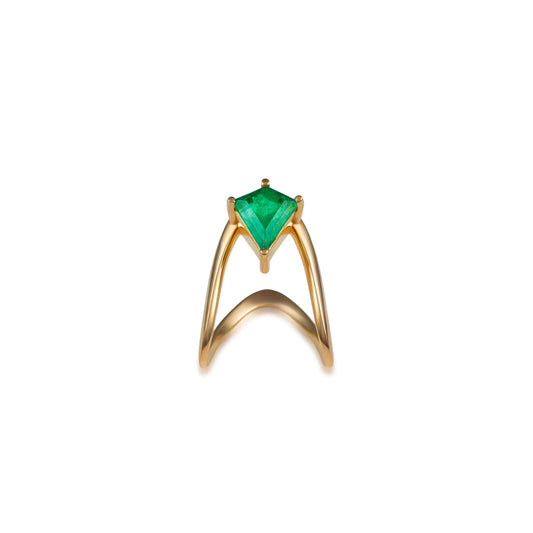 Large Emerald Vanki Ring