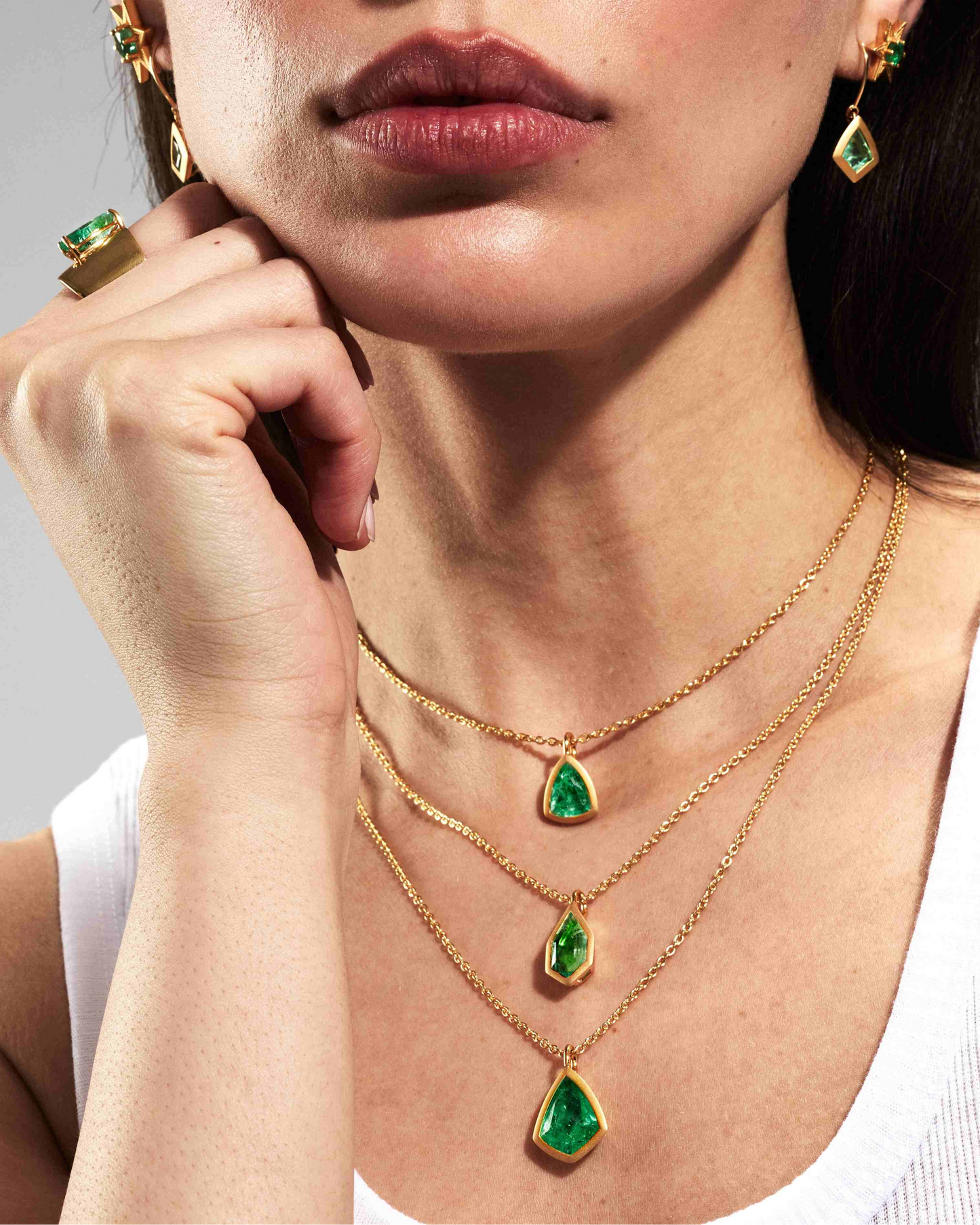 Ishtar Emerald Shield Necklace