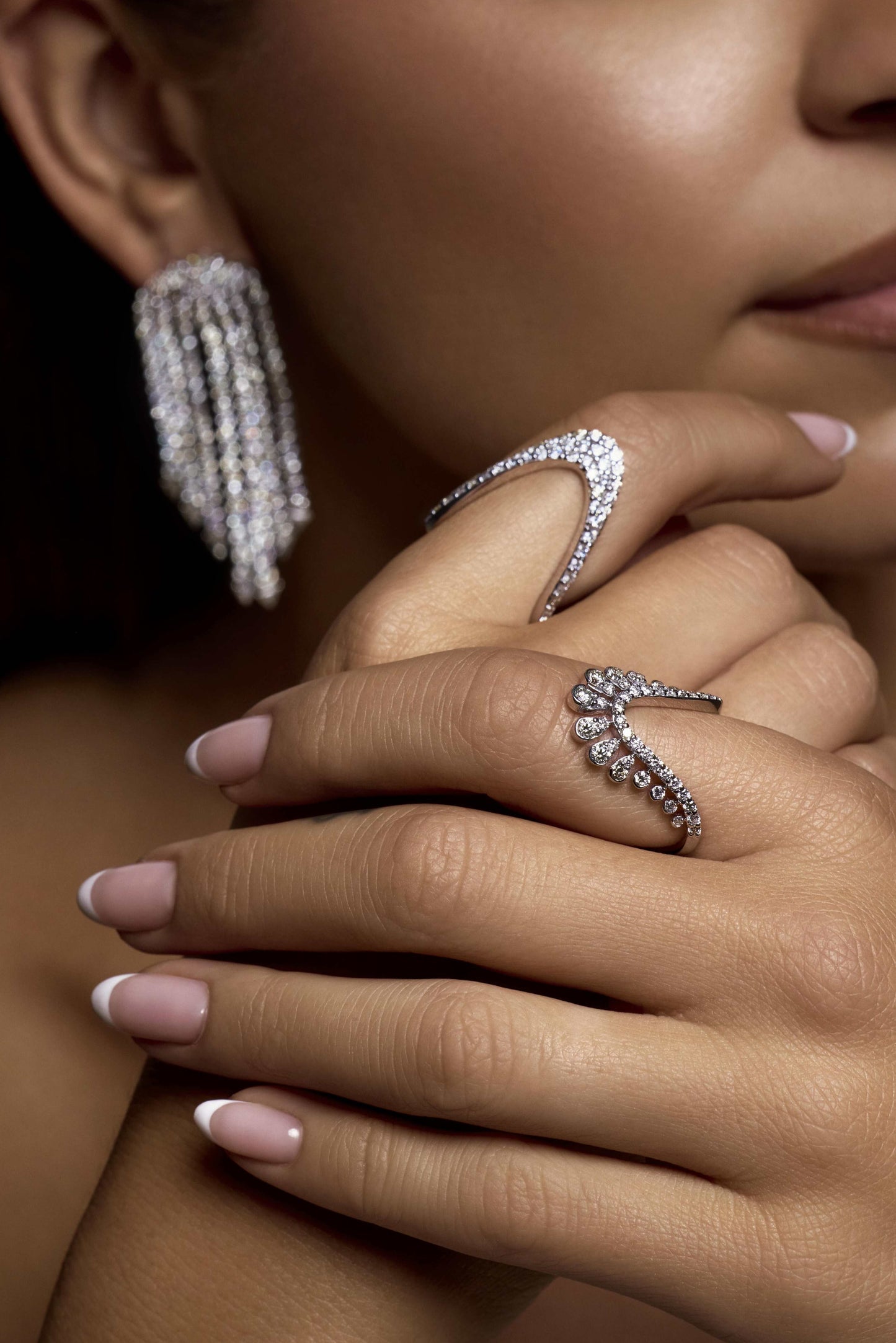 Crown Vanki Diamond Ring