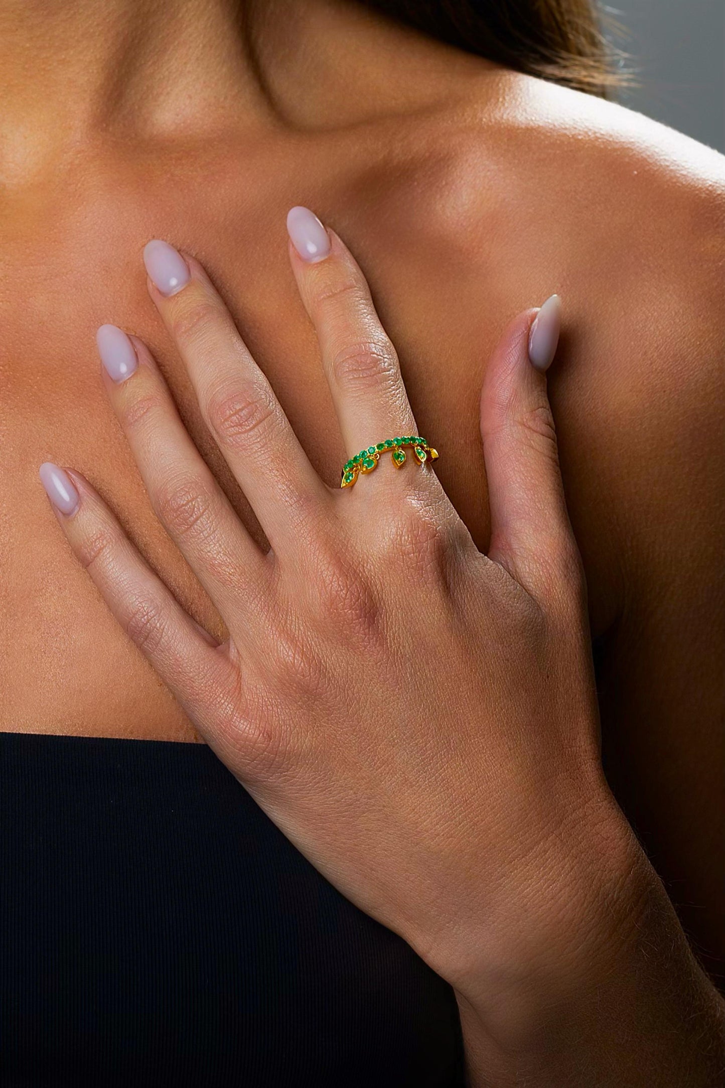 Emerald Reverse Drop Ring