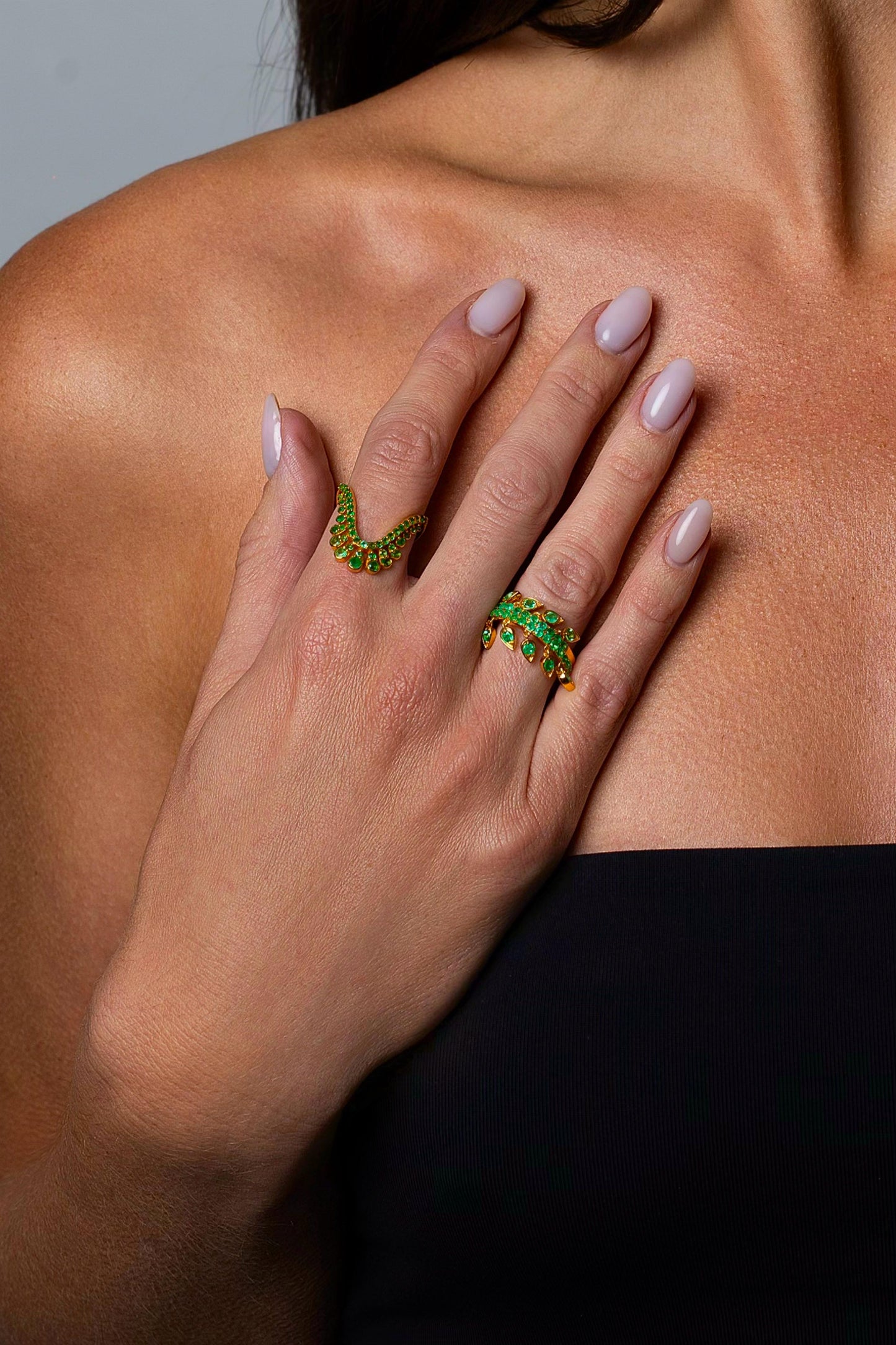 Crown Vanki Emerald Ring