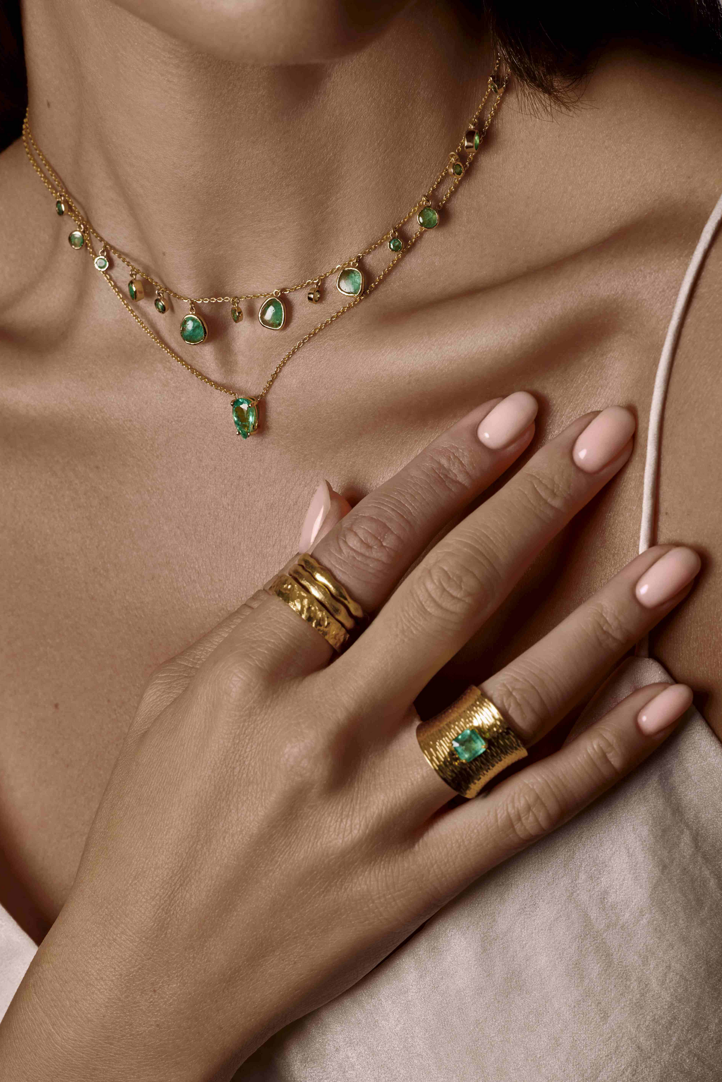 Oradina Emerald Ring