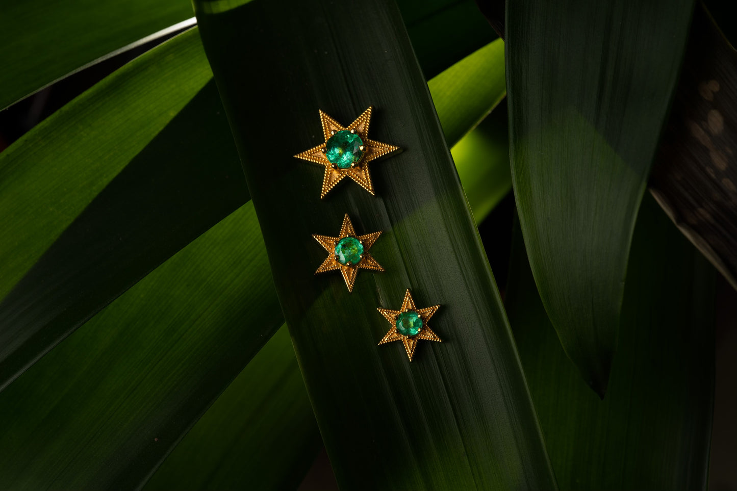 Morning Star Single Emerald Stud Medium