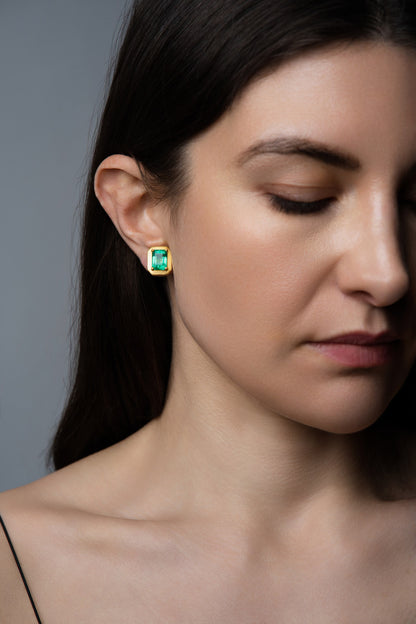 Ishtar Emerald Stud Earrings Large